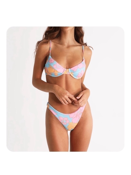 Aurelle Other - NWT Aurelle Floral tropical Underwire Bikini Set in Orange Pink and Blue